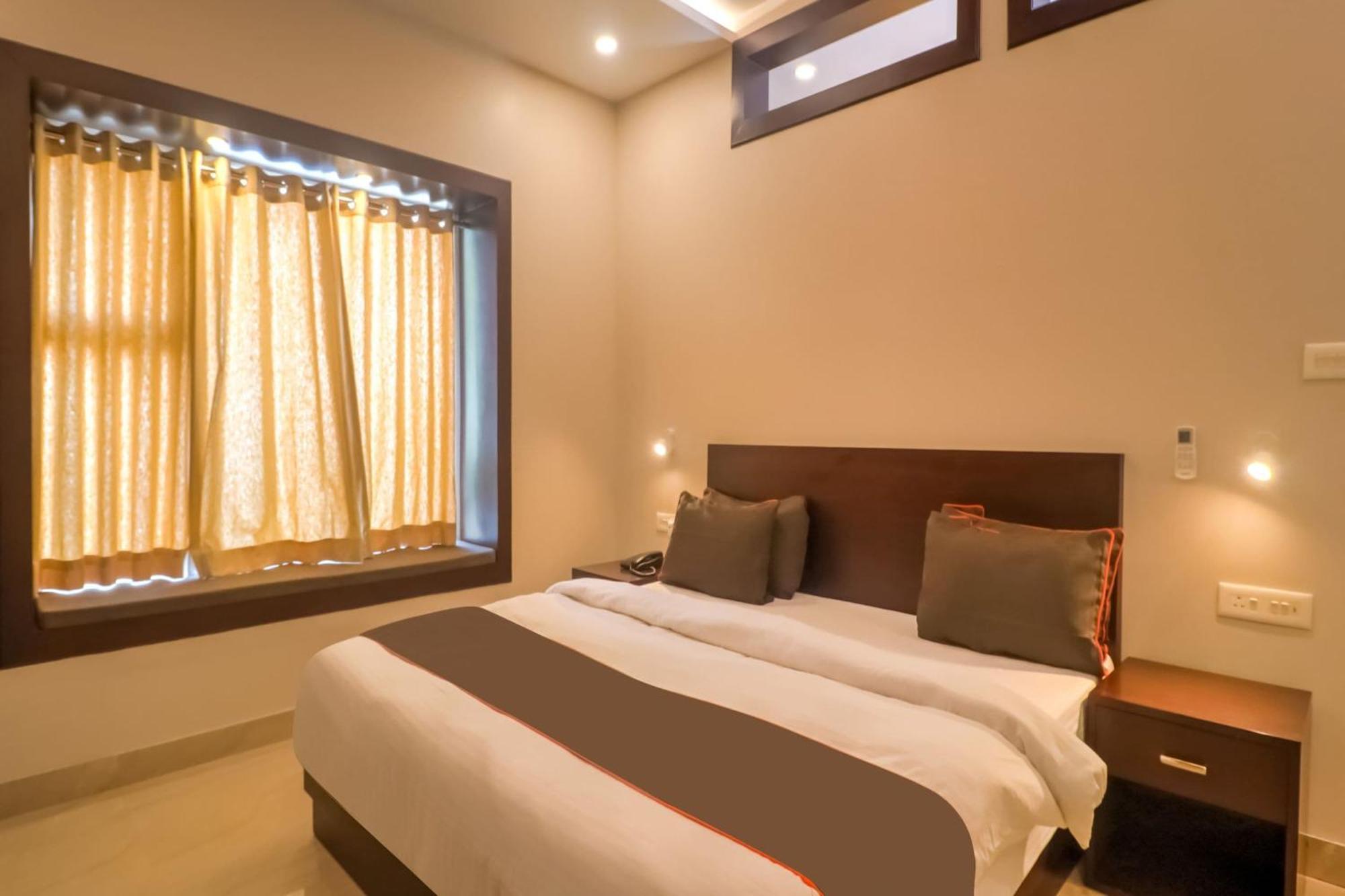 Townhouse Amaraa Farms Near Lulu Hypermarket Lucknow Exterior foto